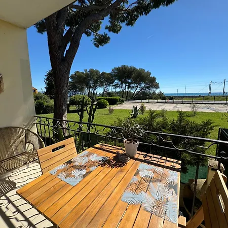 Le Cocon Marin , Vue , Clim , Parking , Piscine * 昂蒂布