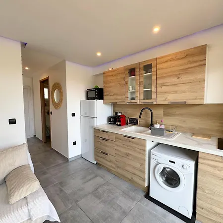 Le Cocon Marin , Vue , Clim , Parking , Piscine * أنتيب