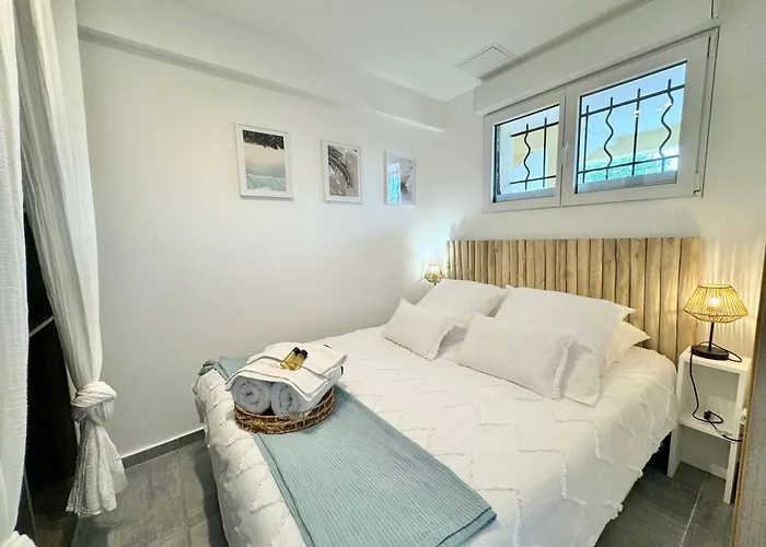 公寓 Le Cocon Marin , Vue , Clim , Parking , Piscine 昂蒂布